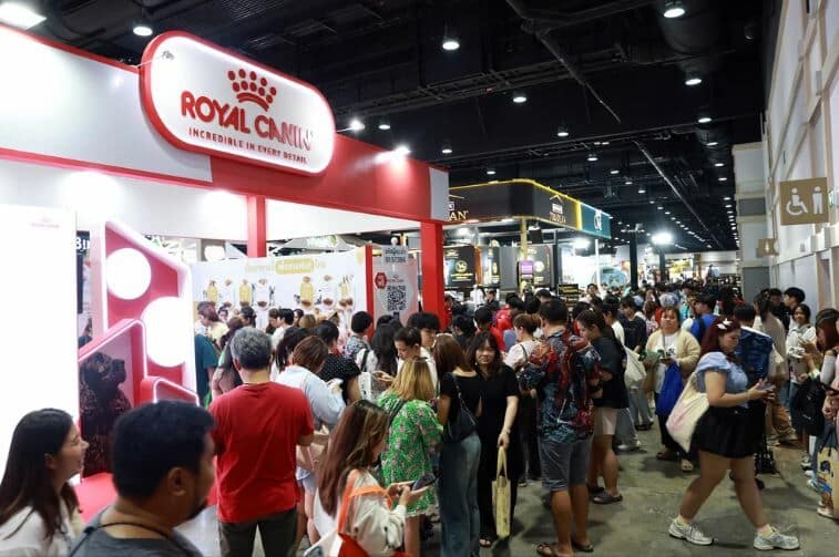 Pet Expo 2025 goes wild with stars, snakes and shopping galore (video) | News by Thaiger