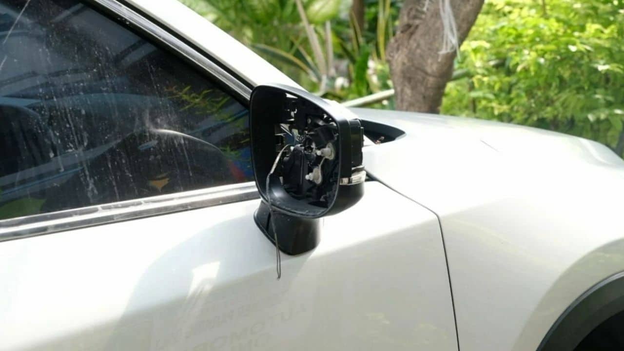 Pattaya victim seeks justice after car damaged