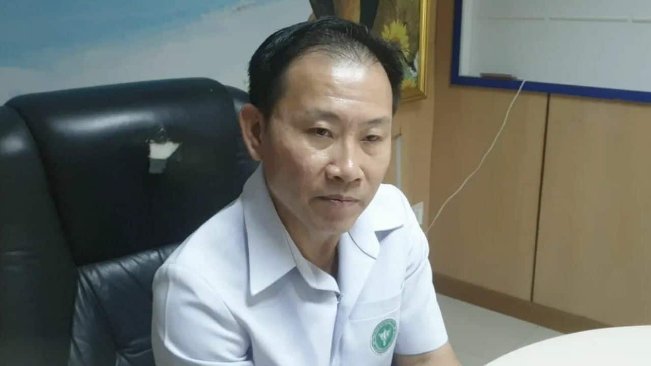 Doctor denies reckless treatment to snake bite victim