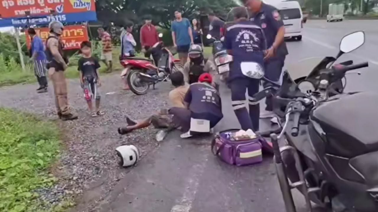 Thai man stabs wife in jealousy