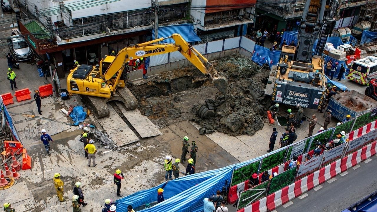 Landslide MRT construction Bangkok