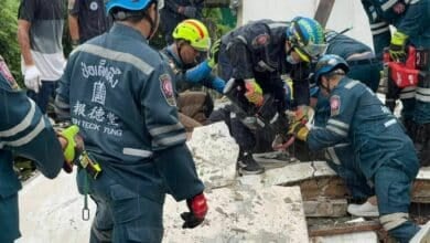 House collapses over 4 construction workers during demolition