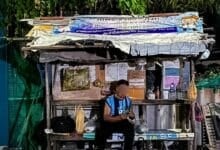 Old Thai father becomes homeless after being kicked out by son