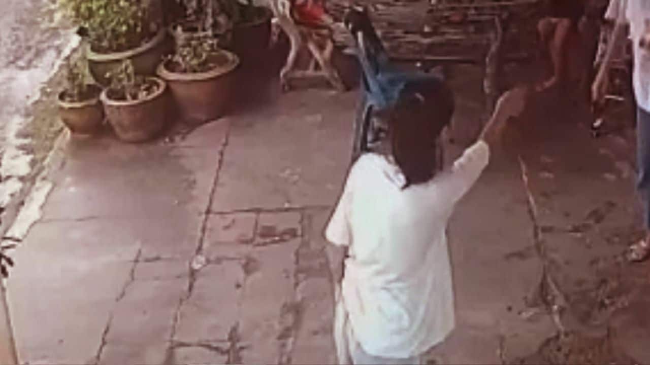 Thai woman attacked with knife for alleged affair