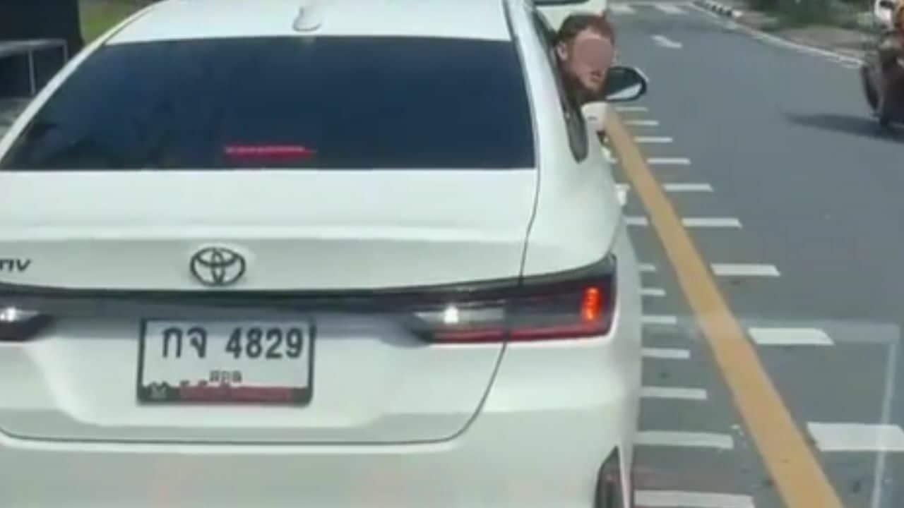 Foreign motorist road rage Phuket