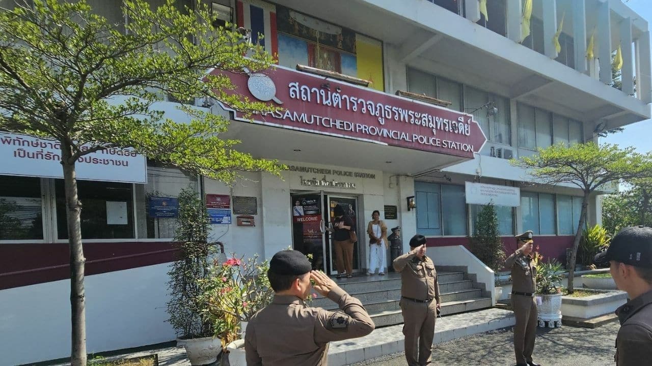 Phra Samut Chedi Police Station