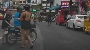 Phuket motorcycle taxi rider steals dropped cash of foreign couple