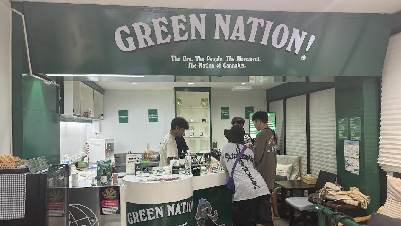 Green Nation Chinatown, a weed shop