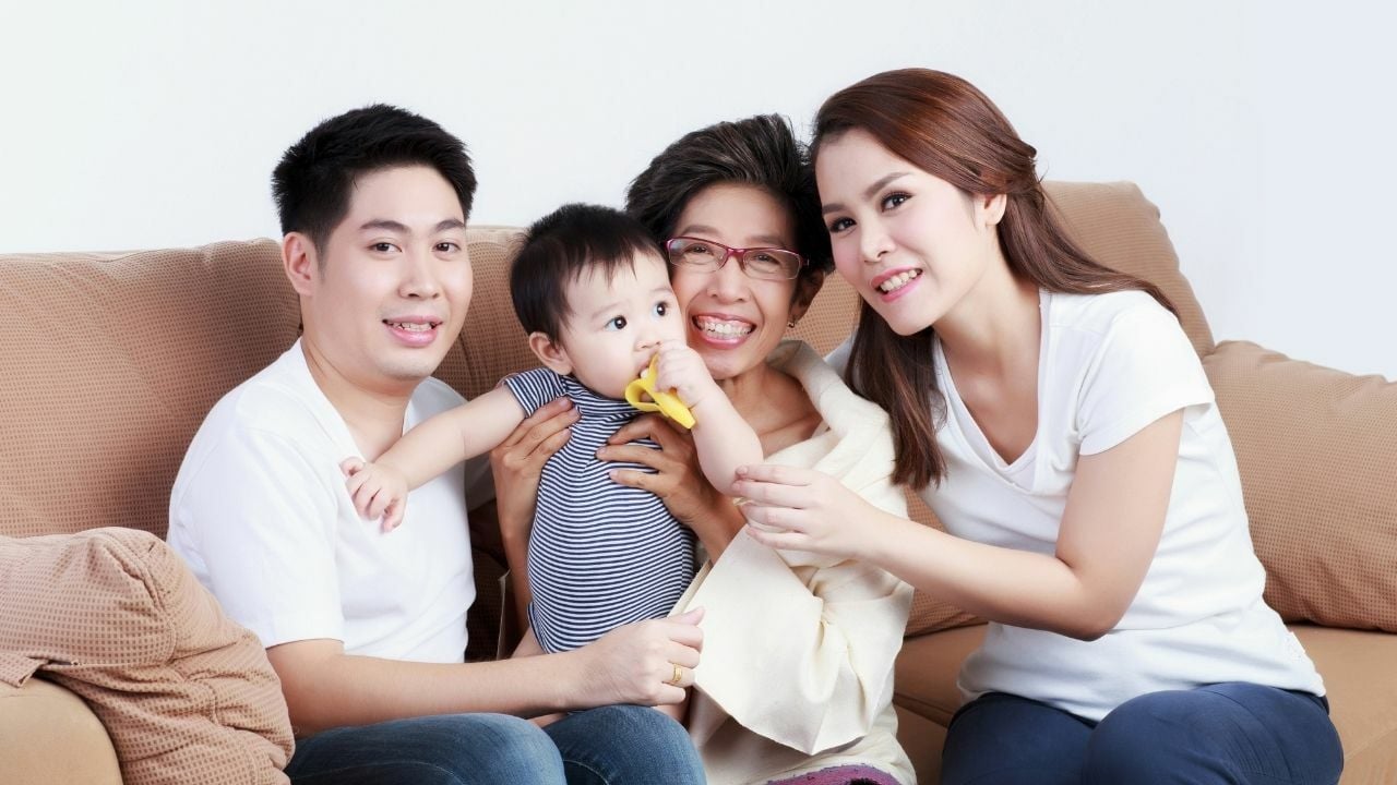 Thailand ranks in top ten happiest country in the world