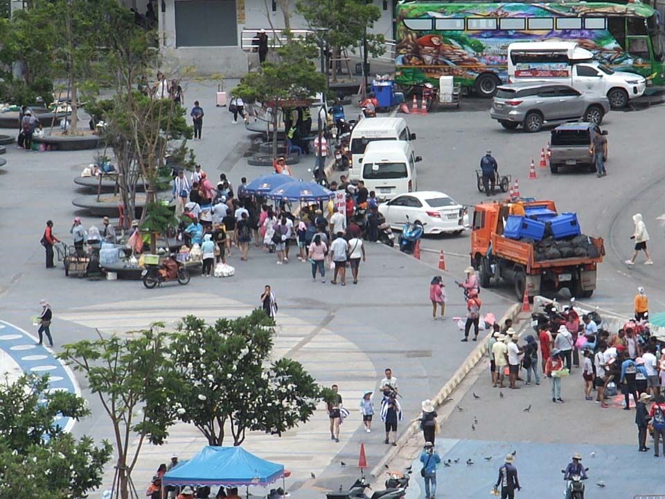 Pattaya’s new glow keeps tourists coming despite low season | News by Thaiger