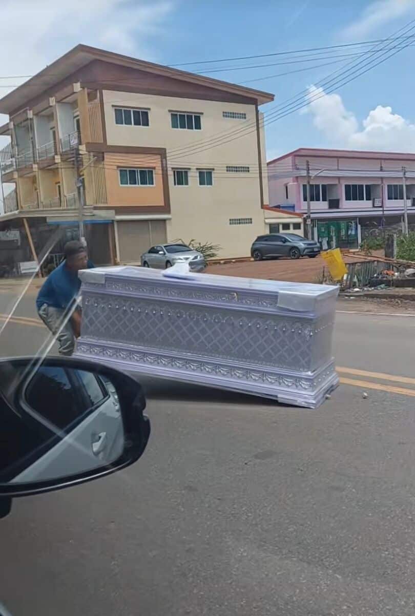 Viral coffin crash spurs lottery frenzy as number brings big wins (video) | News by Thaiger
