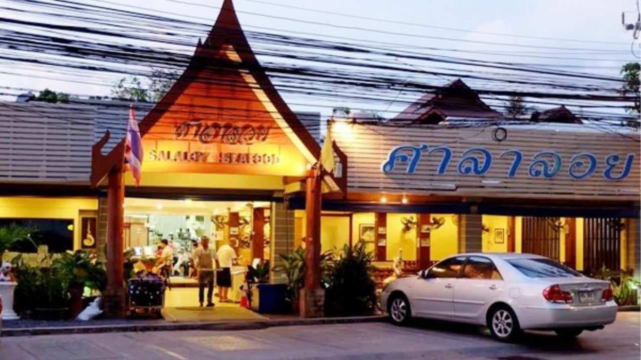 Rawai restaurant owner fumes after tourist poos outside
