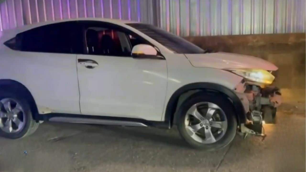 Pattaya driver vanishes after brutal crash, leaving car wrecked