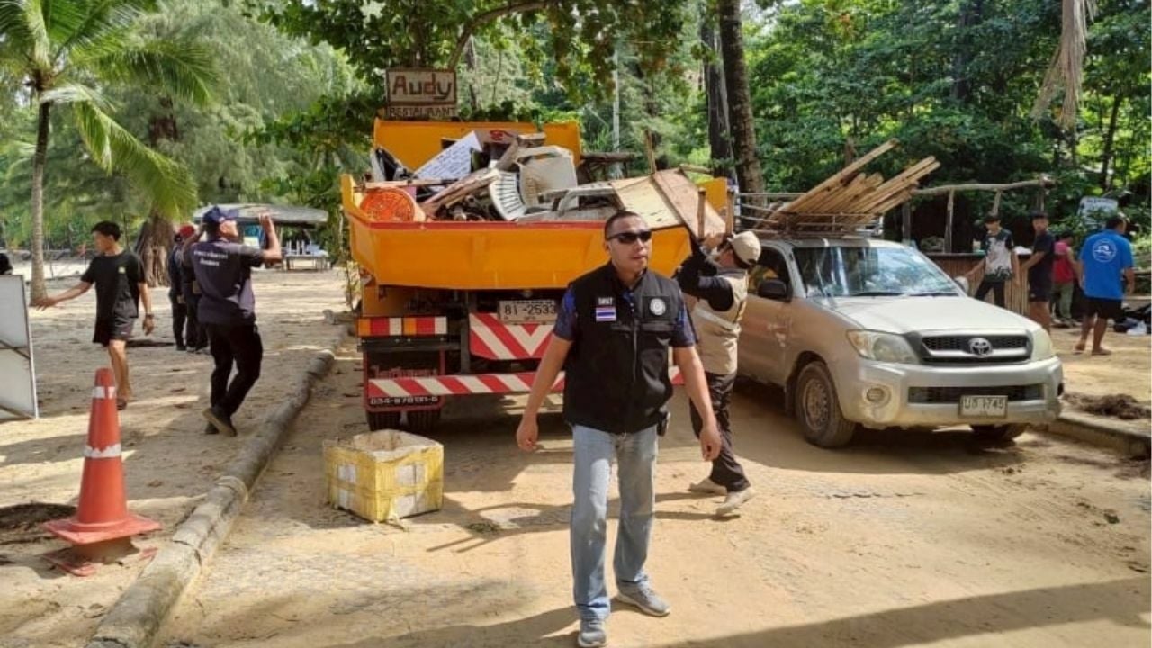 Illegal beach bars bulldozed in Phuket tourist crackdown