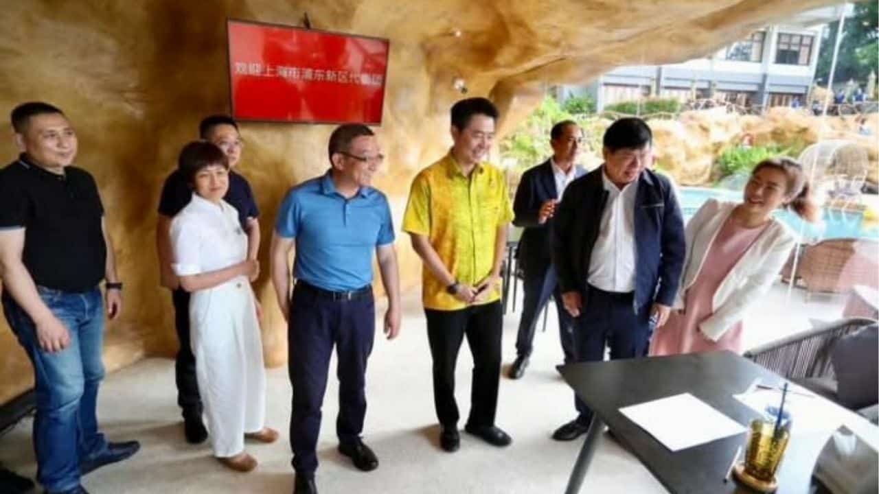 Top Shanghai official tours Pattaya in tourism charm offensive