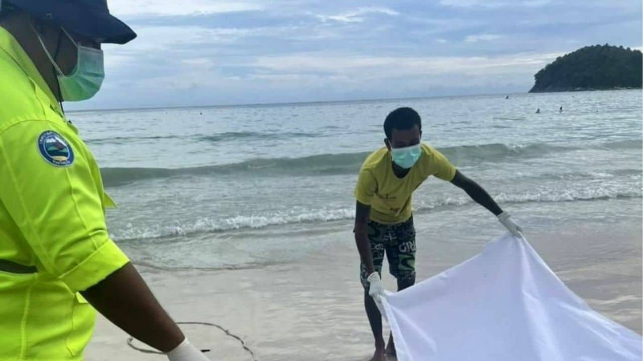 Body of foreign man found floating near Nui Beach, Phuket
