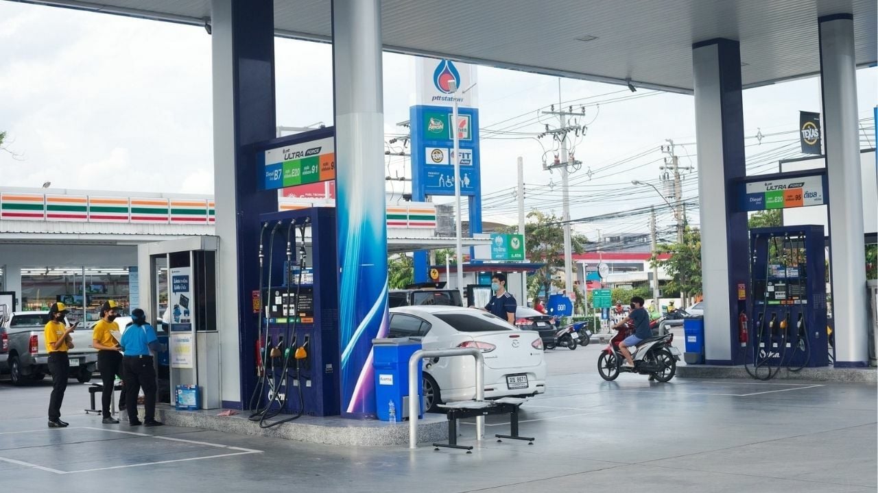 PTT to cut costs amid US tariffs and oil price drop