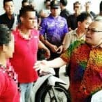 Parcel firm under fire for blocking traffic in Wichit, Phuket | Thaiger