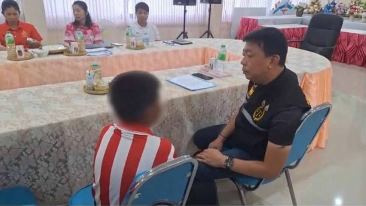 Udon Thani boy flees home from alleged abuse by father (video)