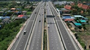 Bangkok gets a 10-lane monster road to crush traffic chaos