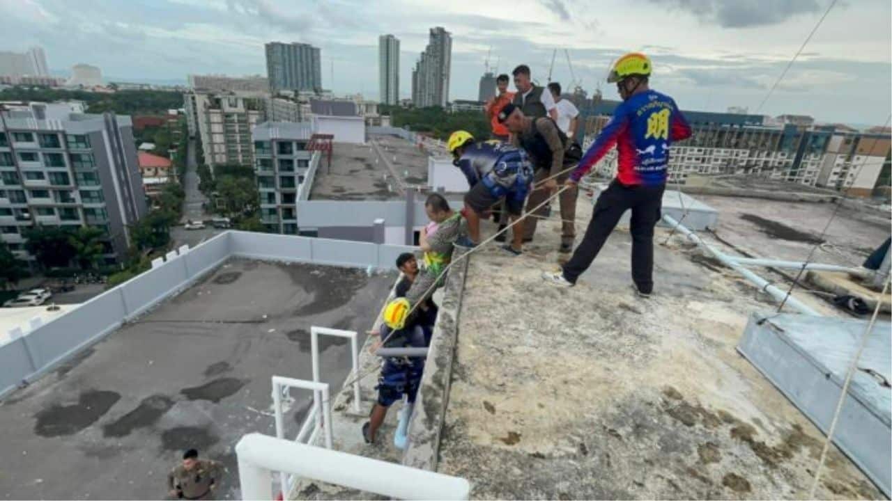 Chinese tourist rescued after rooftop water tank swim in Pattaya