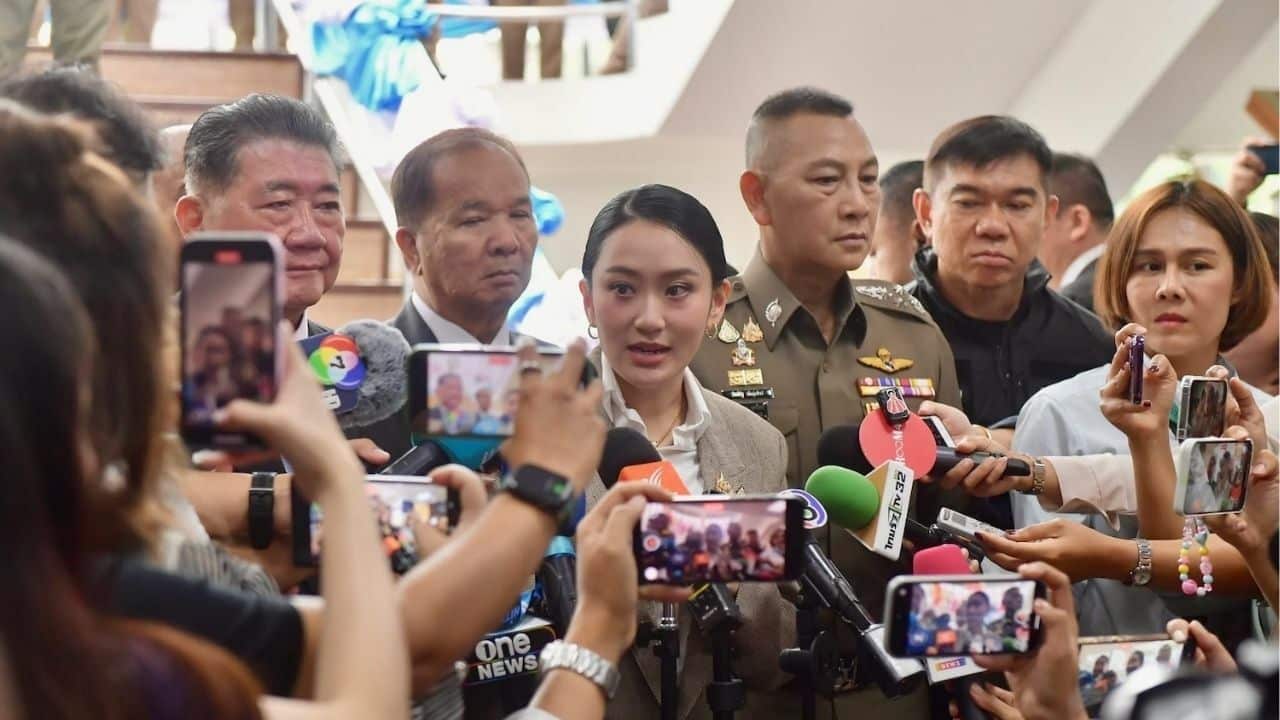 Thai-Cambodian tensions ease as leaders seek peace
