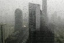 Heavy rain lashes 43 provinces, Bangkok braces for floods