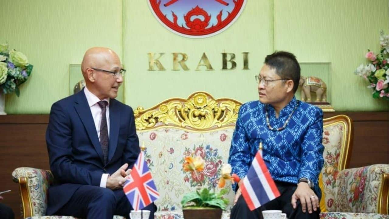 UK roadshow rocks South Thailand with fair, farms and flair
