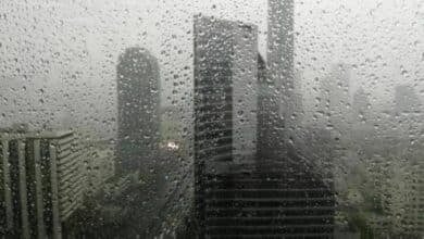Heavy rain lashes 43 provinces, Bangkok braces for floods