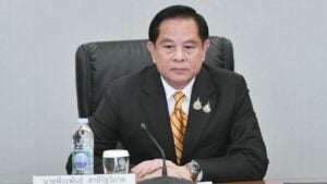 Activist demands court ruling over energy minister appointment