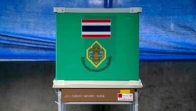Million-baht bounty: EC offers big cash for election snitching