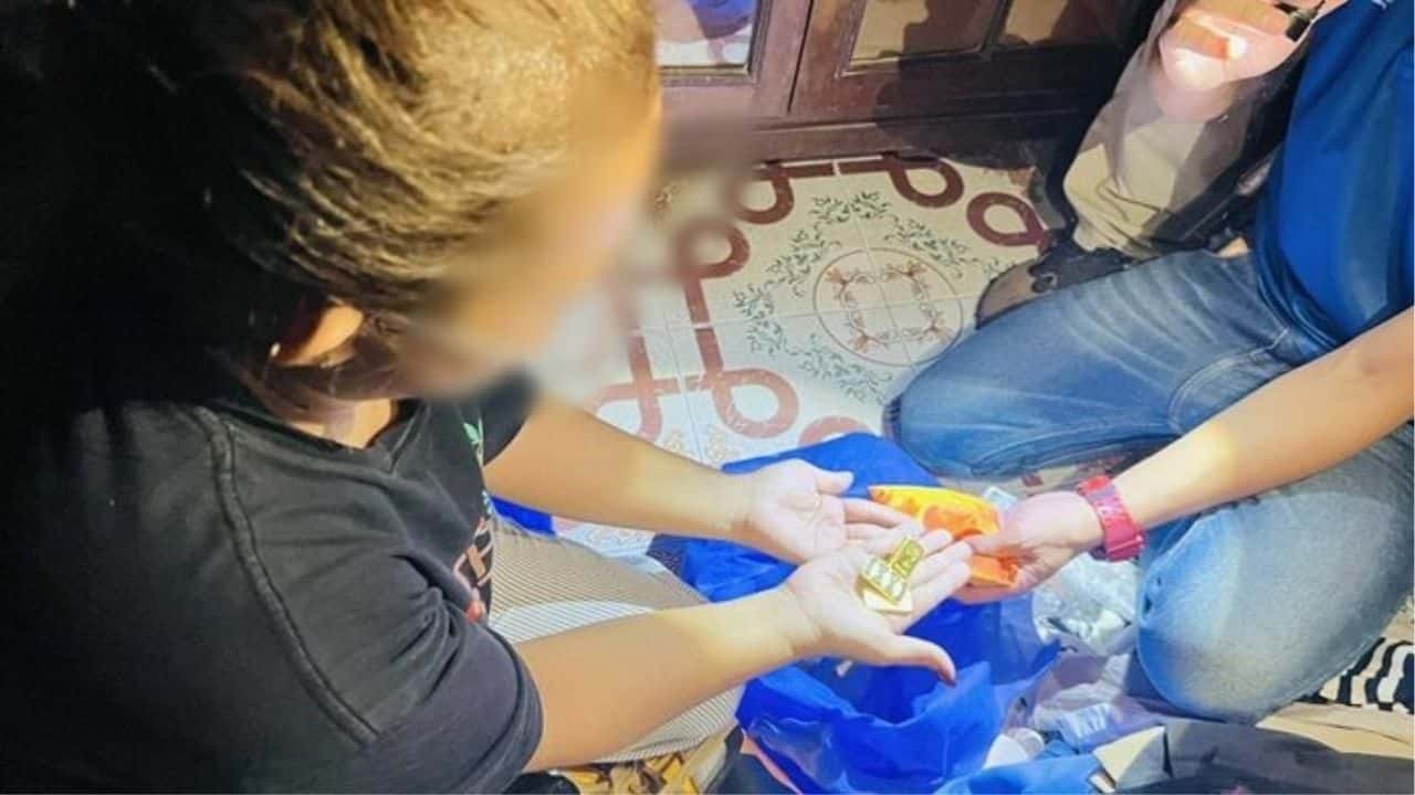 Dental assistant arrested for stealing gold in central Thailand