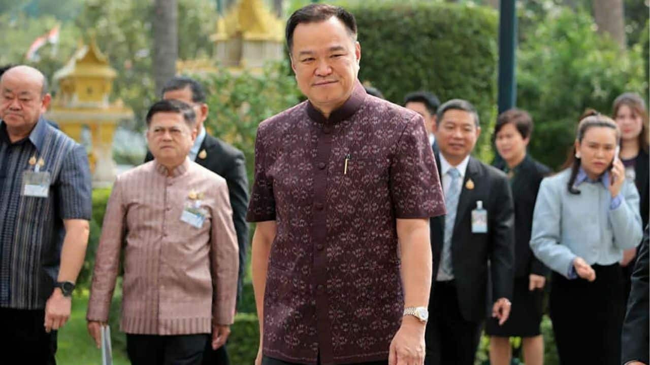Anutin slams media over ‘false’ ISOC blacklist claims