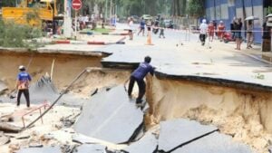 Mud, sweat and tiers: Probe into fatal Phuket landslide stuck in dirt