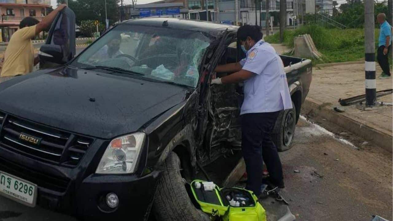 Woman killed, man injured in Phuket pickup truck crash