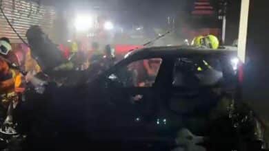 Mysterious blaze engulfs BMW X3 in Chon Buri home
