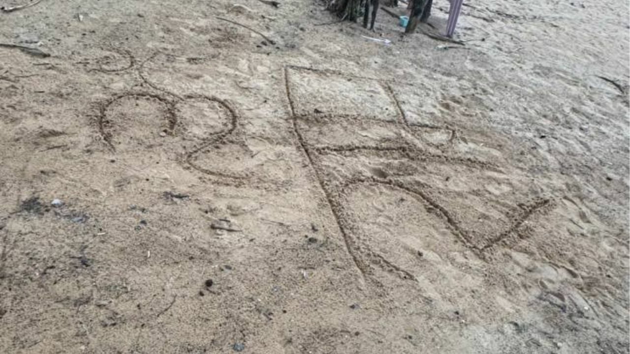 Message in the sand: Nepali tailor found dead on Phuket beach | News by Thaiger
