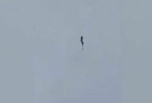 Thai paratrooper cheats death as parachute fails mid-air (video)