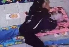 Outrage as daycare teacher caught forcing toddler’s head in Chachoengsao (video)