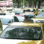 Grab wars: Bangkok taxi drivers threaten airport chaos | Thaiger