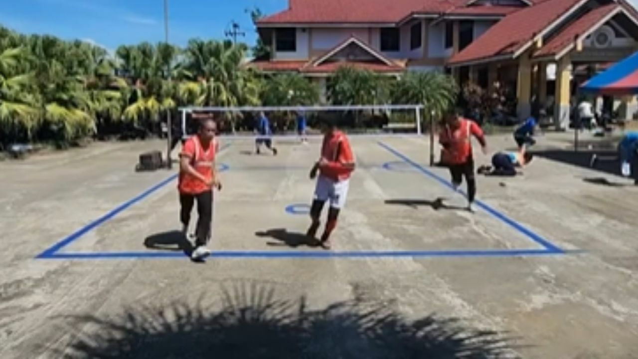 Gunfire injures four at Narathiwat anti-drug event (video)