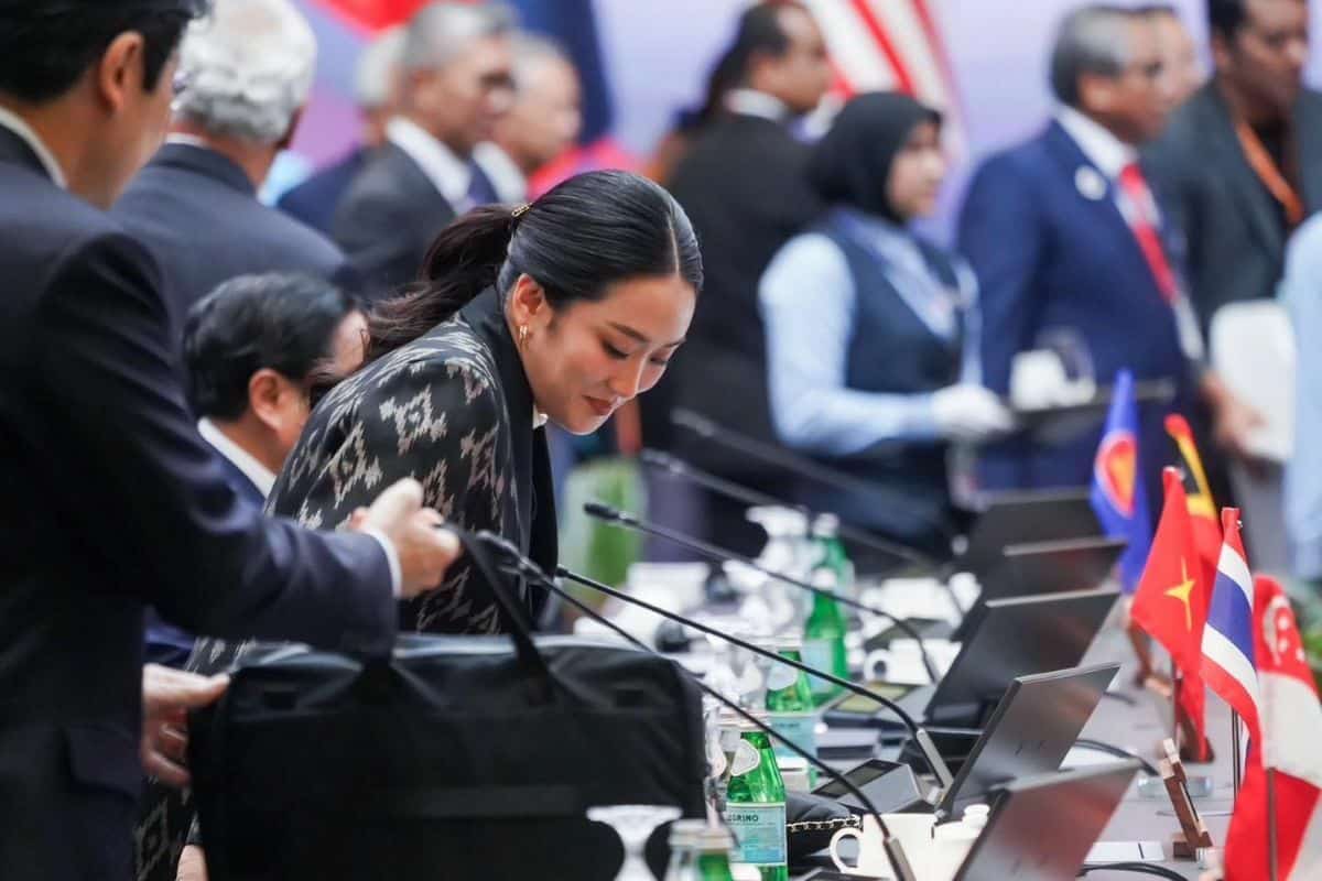 PM attends 46th ASEAN Summit, calls for deeper cooperation | News by Thaiger