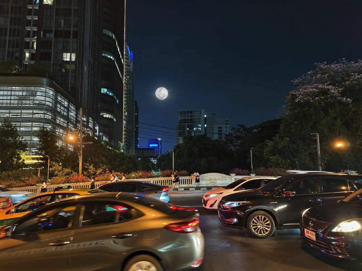 Bangkok shakes hands with Google to launch AI traffic project