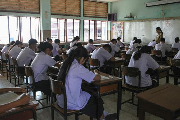 Thailand education fund aims to return 55,000 dropouts to school | News by Thaiger