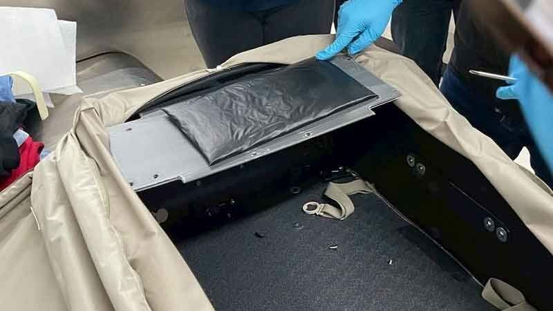 Brazilian duo caught with 22 million baht cocaine at Bangkok airport | News by Thaiger