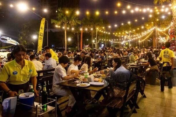 Pattaya’s diners crisis boils over as costs soar | News by Thaiger