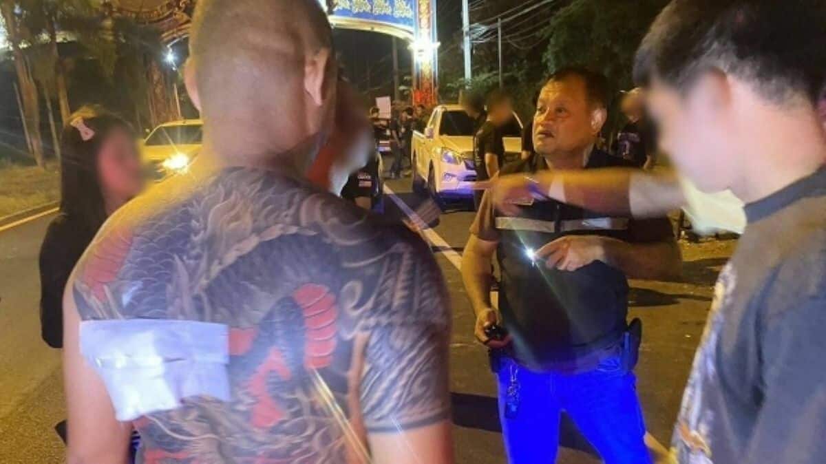 Drunk hospital director crashes into photographers in Chaiyaphum