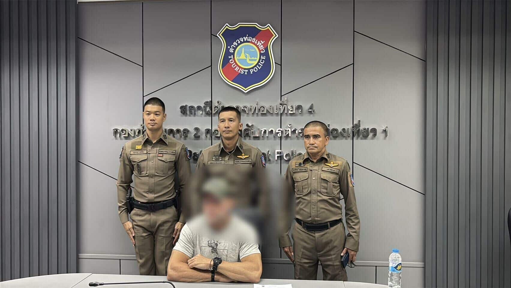 Aussie drunk smashes rescue booth in Pattaya, caught on CCTV | News by Thaiger