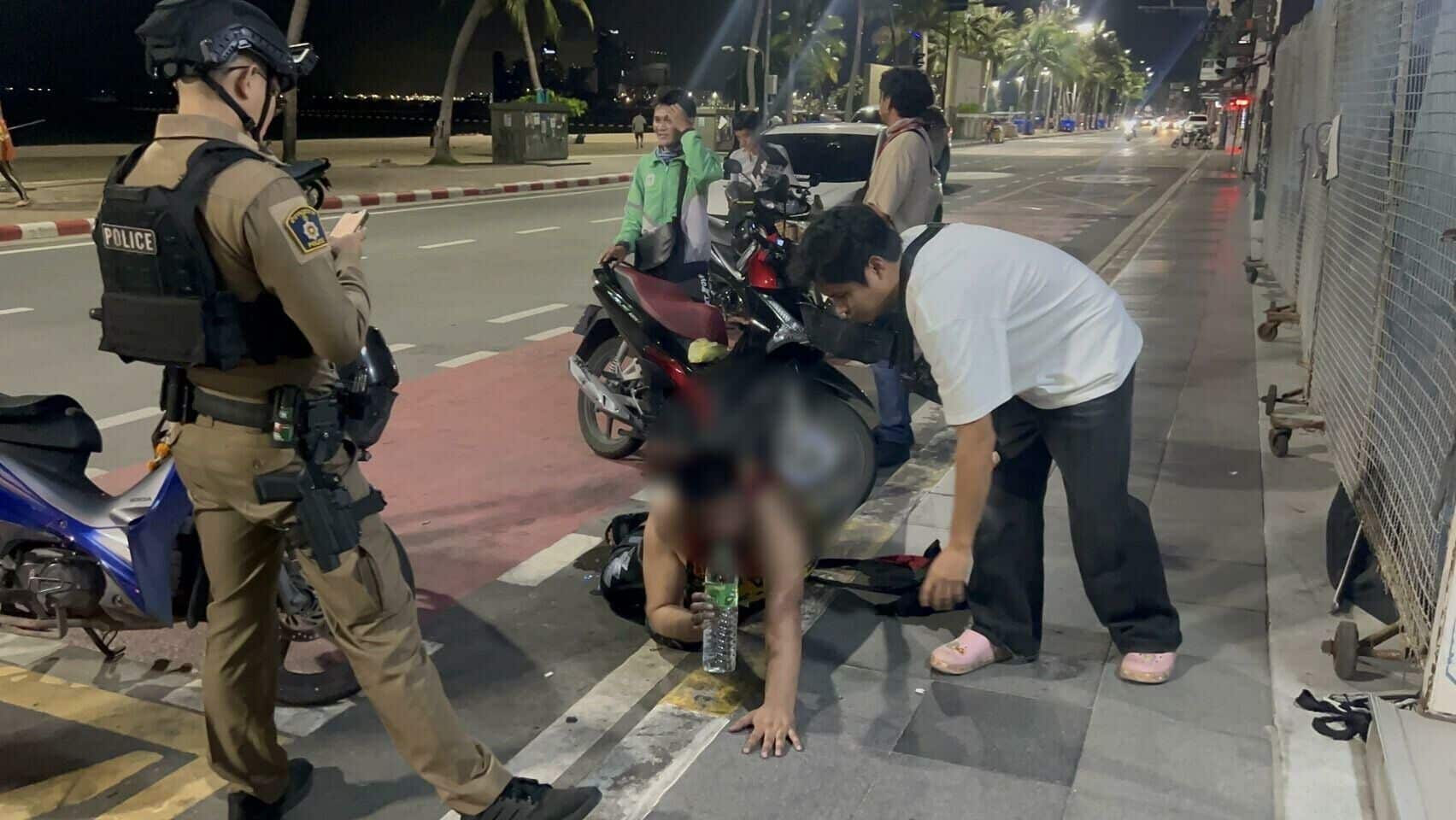 Drunk Indian tourist climbs taxi roof in Pattaya beach meltdown | News by Thaiger