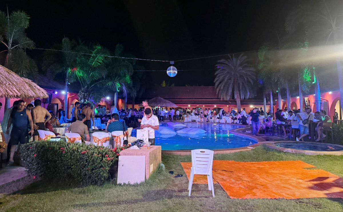 Indian tourists caught at illegal pool party in Pattaya
